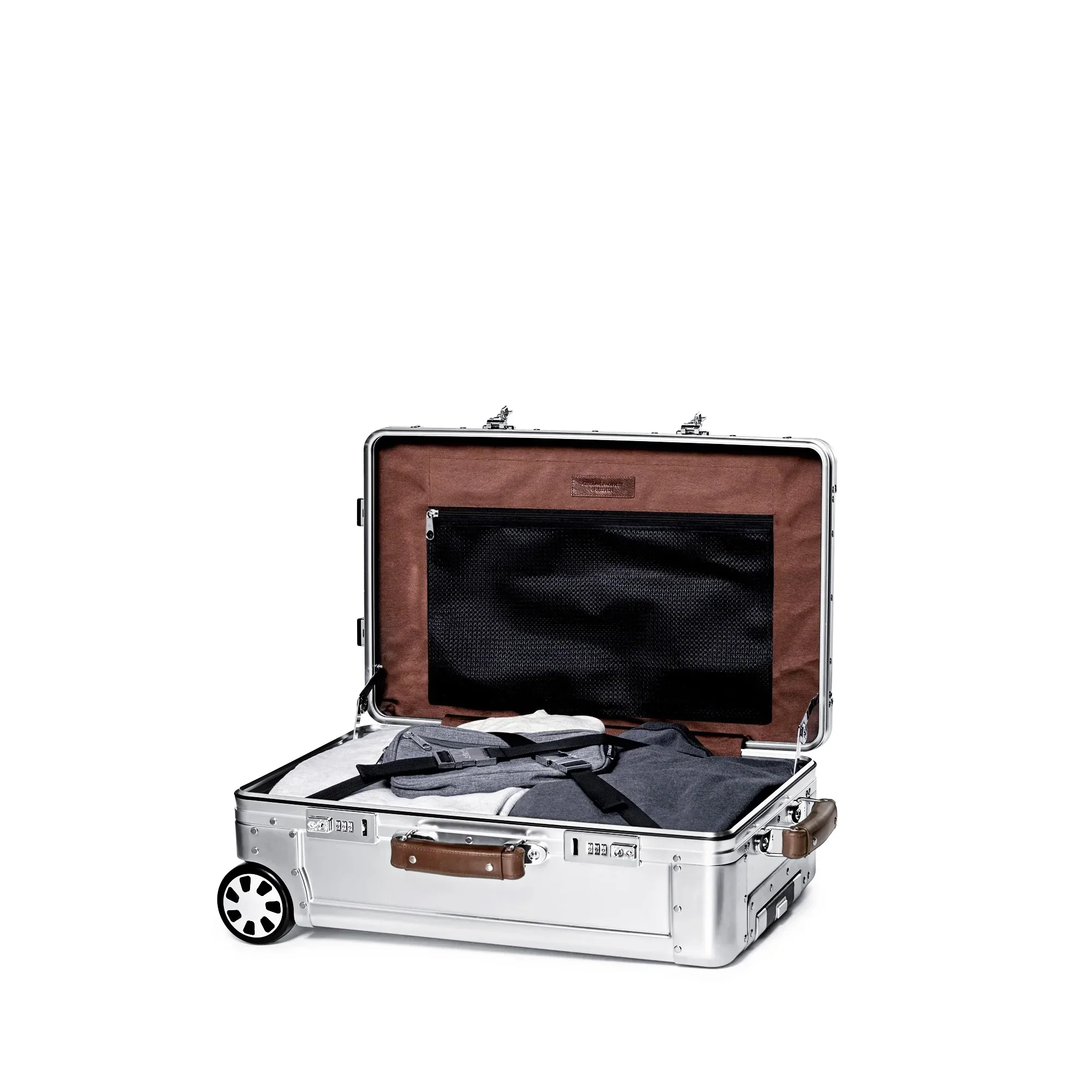 Sterling Pacific 35L Cabin Travel Case - Image 4