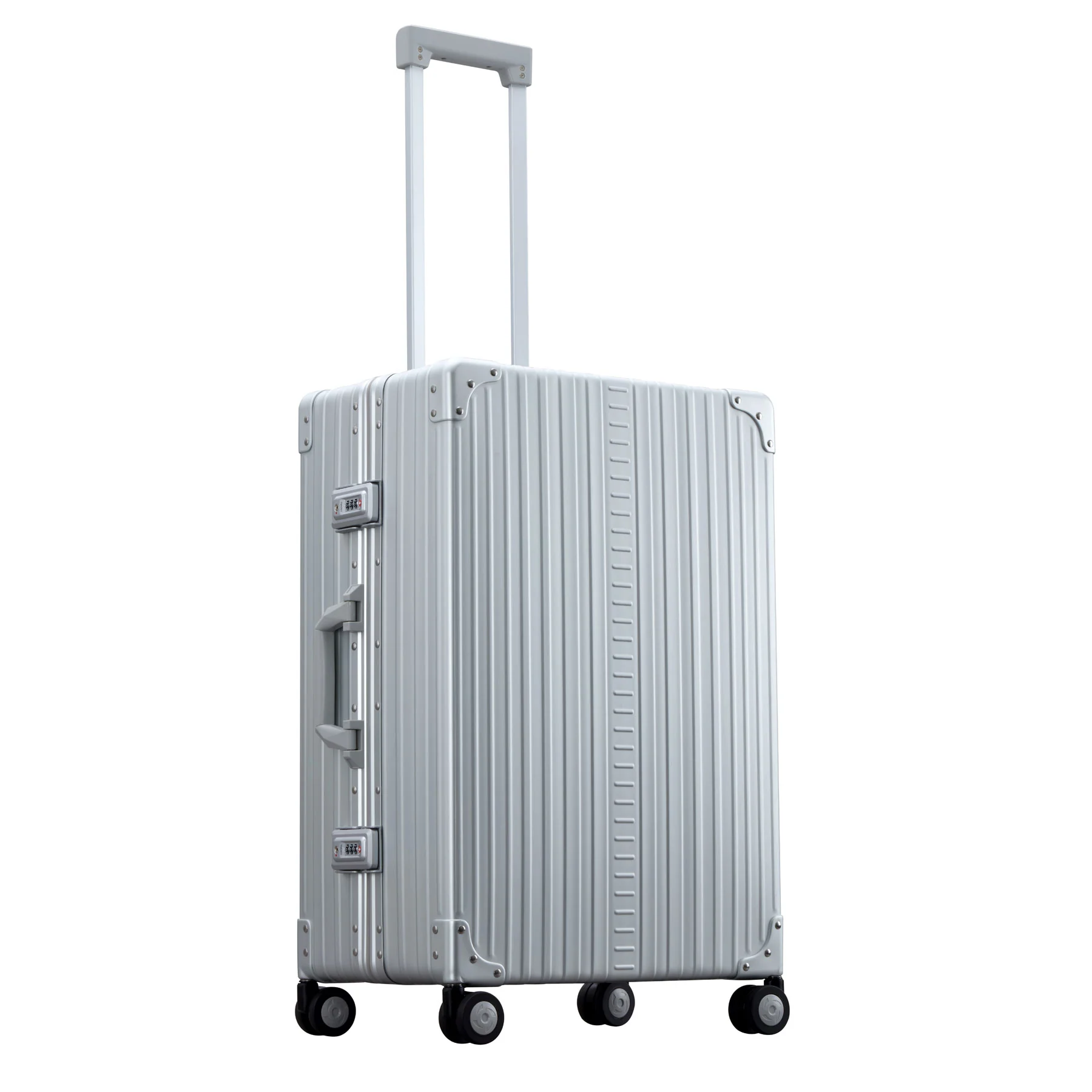 Aleon Aircraft Grade Aluminum 26″ Macro Traveler Checked Luggage - Image 3