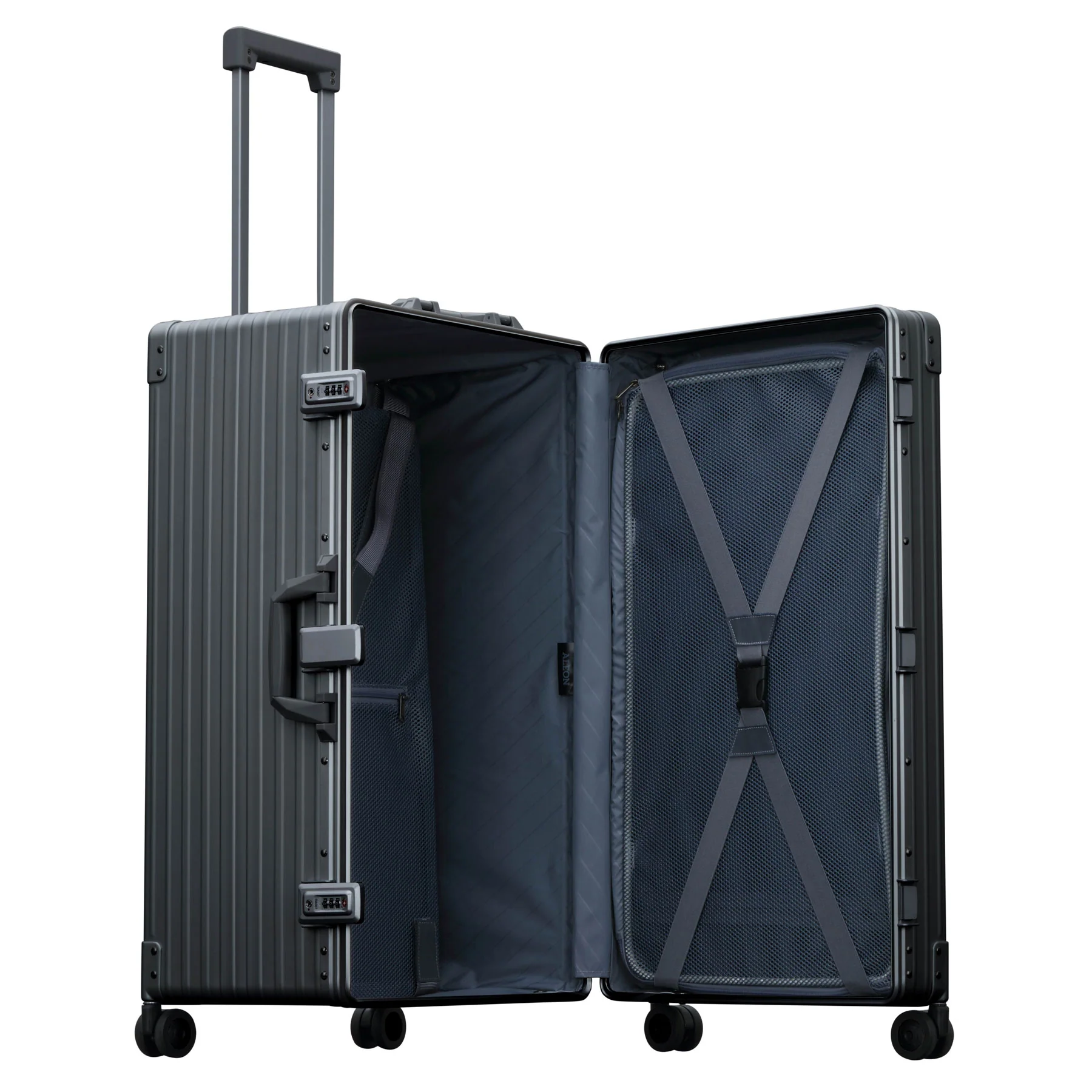 Aleon Aircraft Grade Aluminum 30″ International Trunk Checked - Image 6