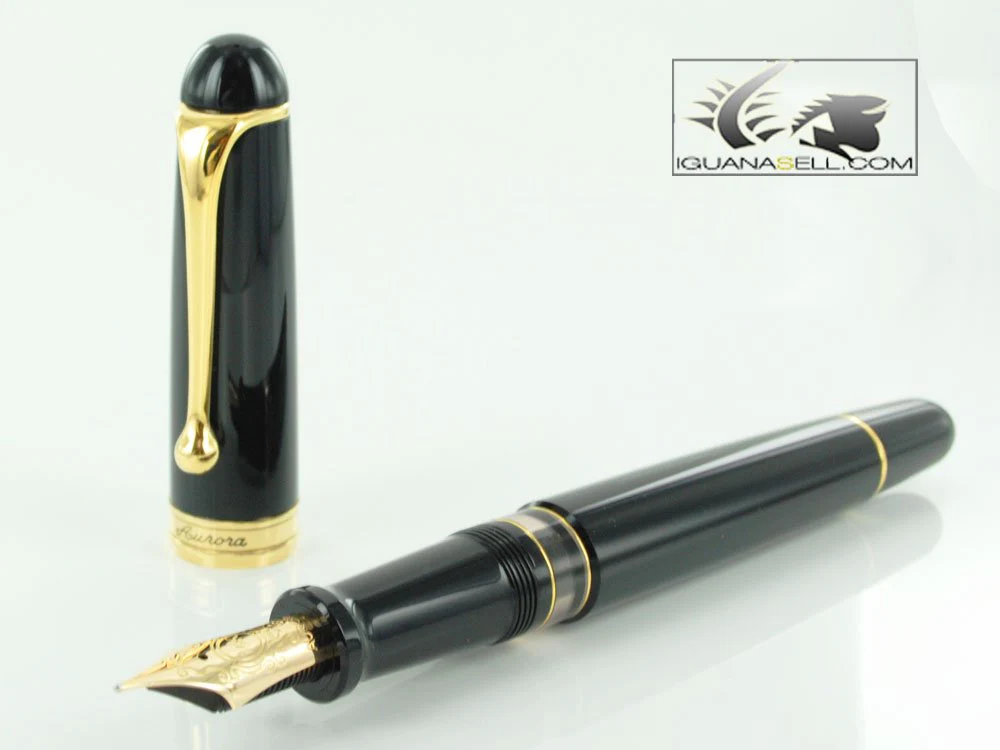 Aurora 88 Gold Plated Black Resin Large Medium Point Fountain Pen - AU-800M