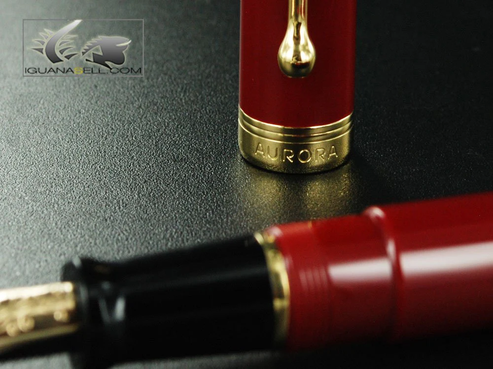 Aurora Talentum Burgundy w/ Gold Trim Bold Point Fountain Pen - AU-D12X-B - Image 4