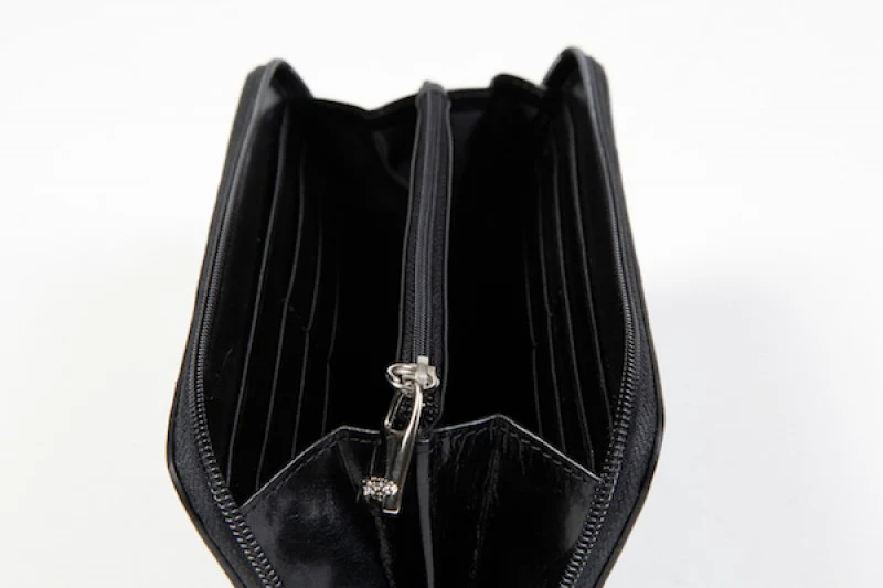 Bosca Zip Around Wallet Black - Image 4