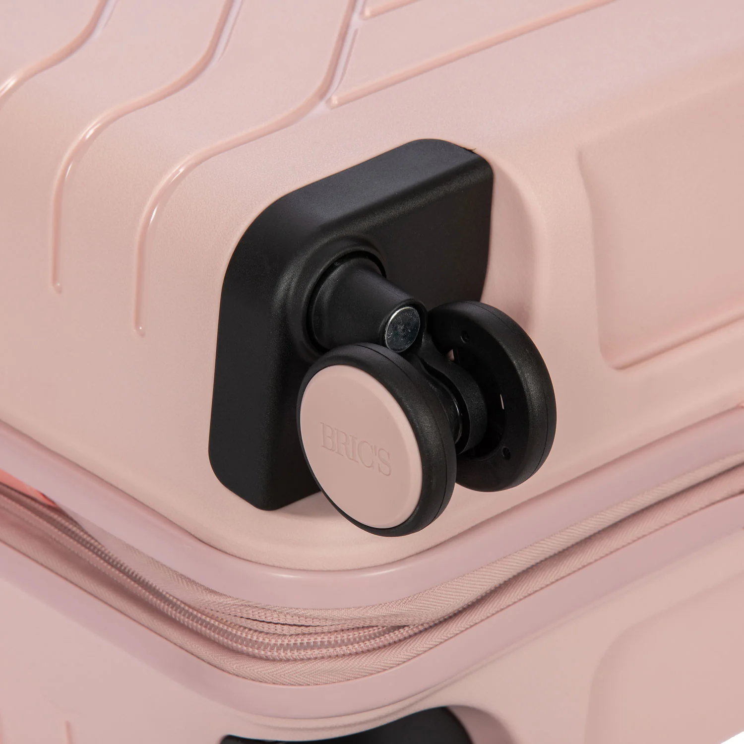 Bric's B/Y Ulisse 21" Expandable Spinner Pearl Pink - Image 3