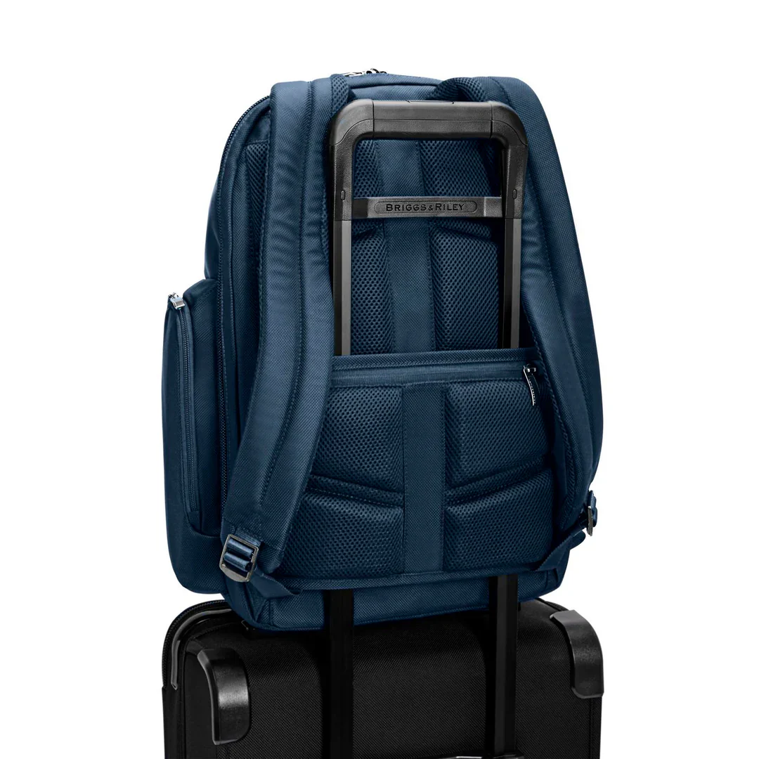 Briggs and Riley @work Medium Cargo Backpack - Image 5
