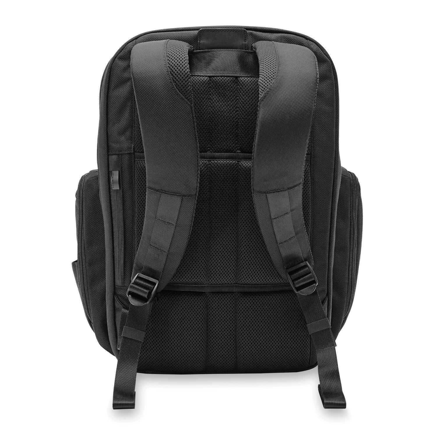 Briggs & Riley Baseline Traveler Backpack - Image 3