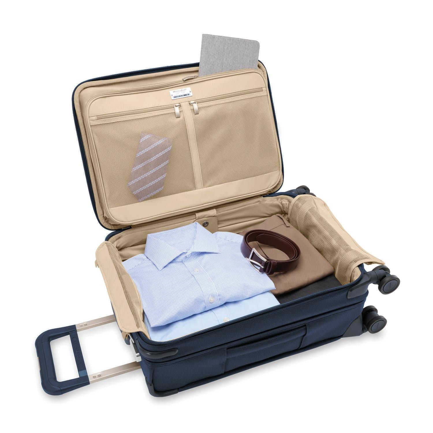Briggs & Riley Baseline BLU122CXSP Essential Carry-on Spinner - Image 4