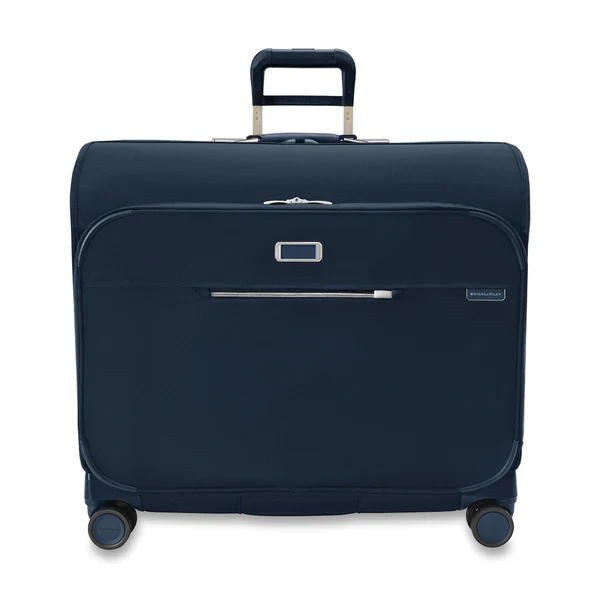 Briggs & Riley Baseline BLU177SP Deluxe Wardrobe Spinner - Image 6