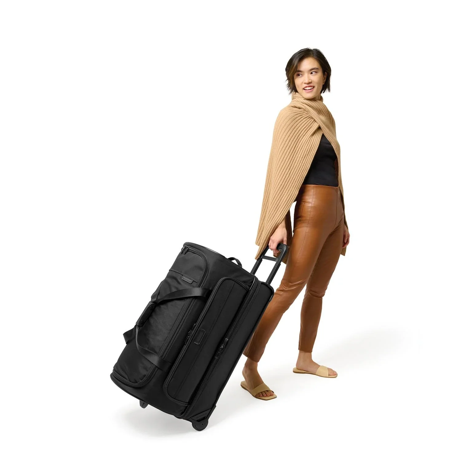 Briggs & Riley Baseline BLUWD127 Medium Two-Wheeled Duffle - Image 8