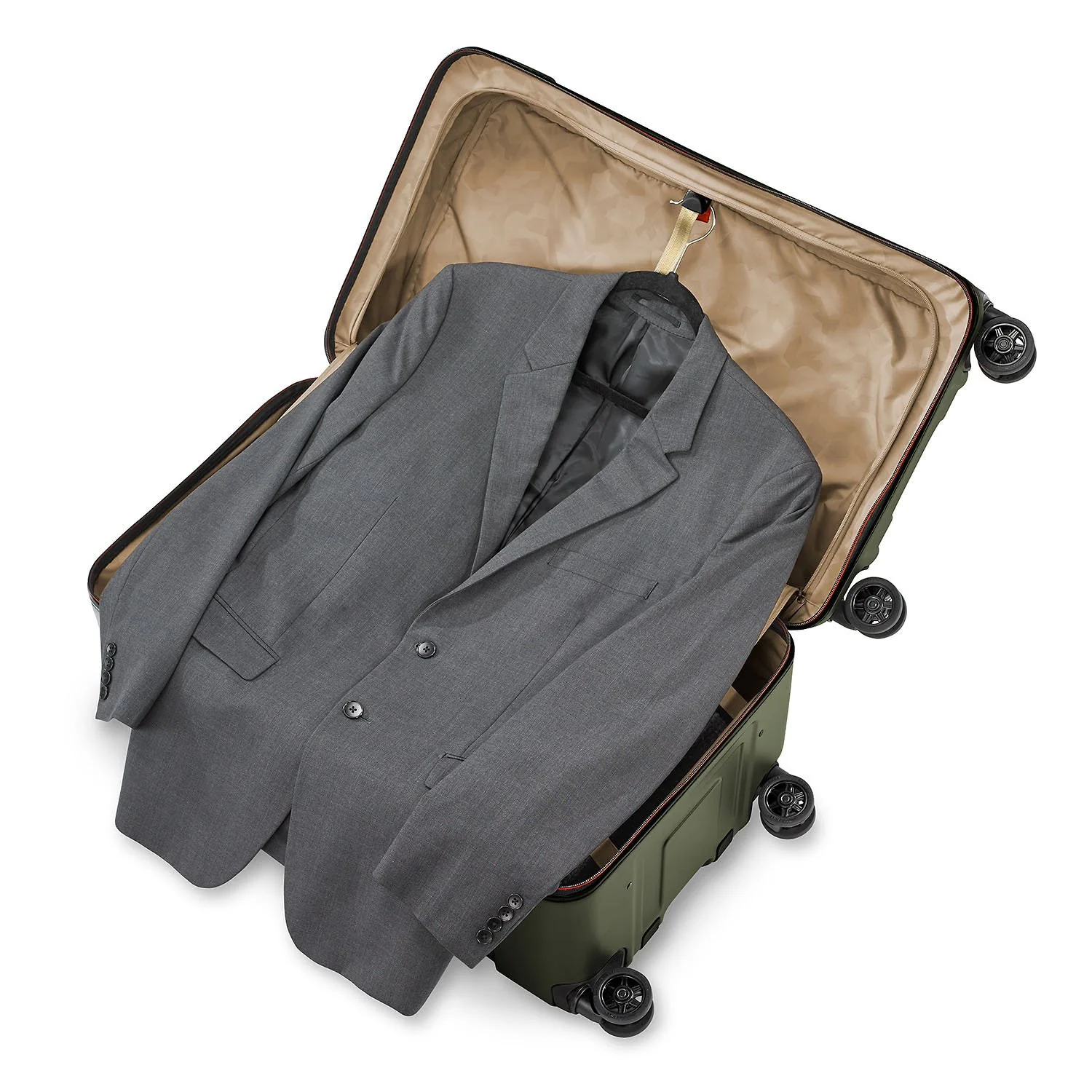 Briggs & Riley Torq QUT228SP-23 Medium Trunk Spinner Hunter - Image 5