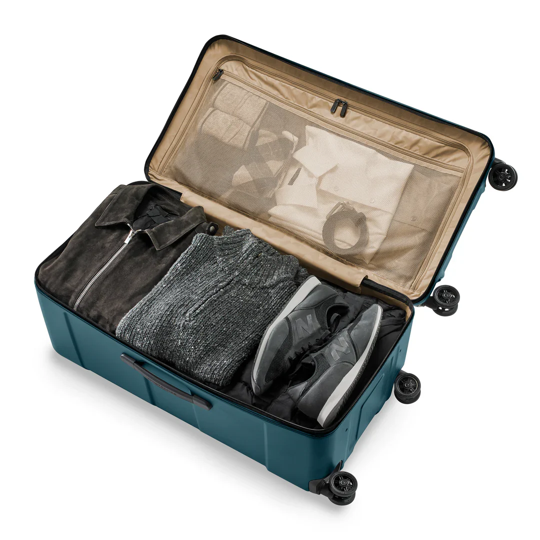 Briggs & Riley Torq QUT232SP-26 Extra Large Trunk Spinner Ocean - Image 5
