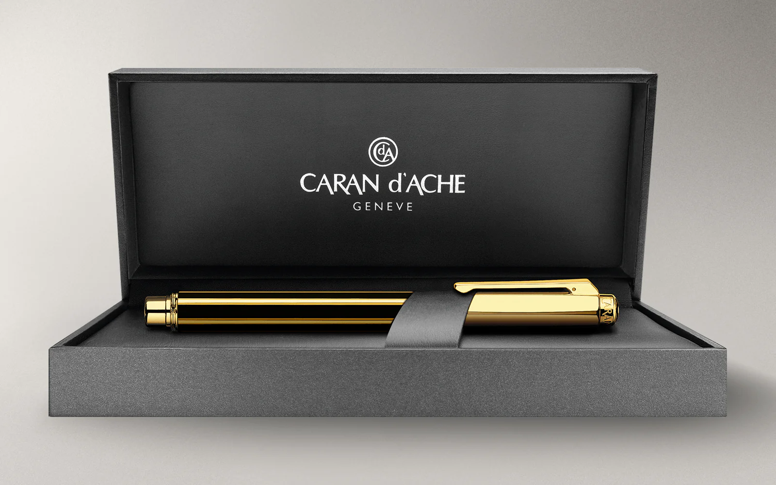 Caran d'Ache Varius China Black Gold Plated Fountain Pen - Image 3