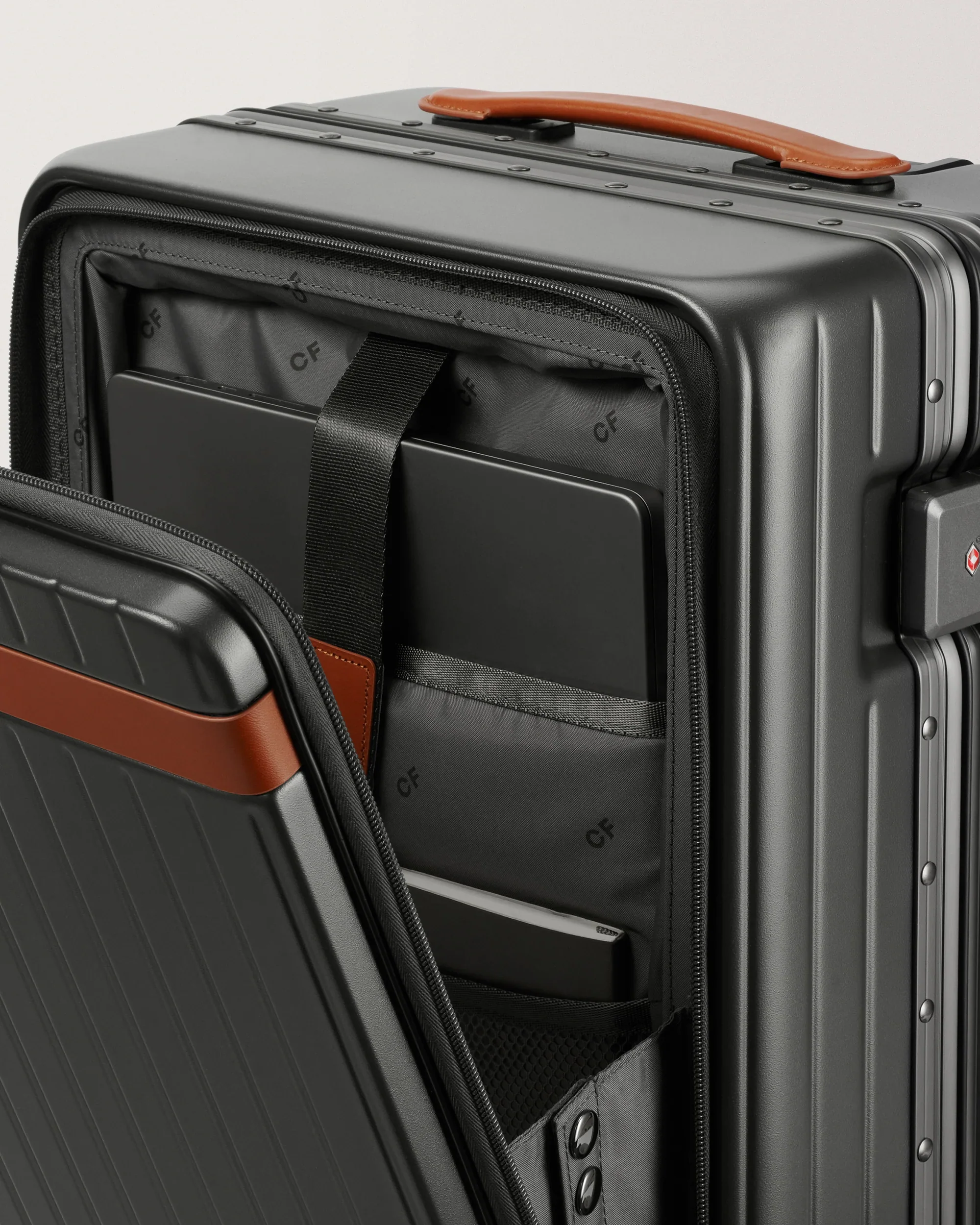 Carl Friedrik The Carry-On X - Image 5
