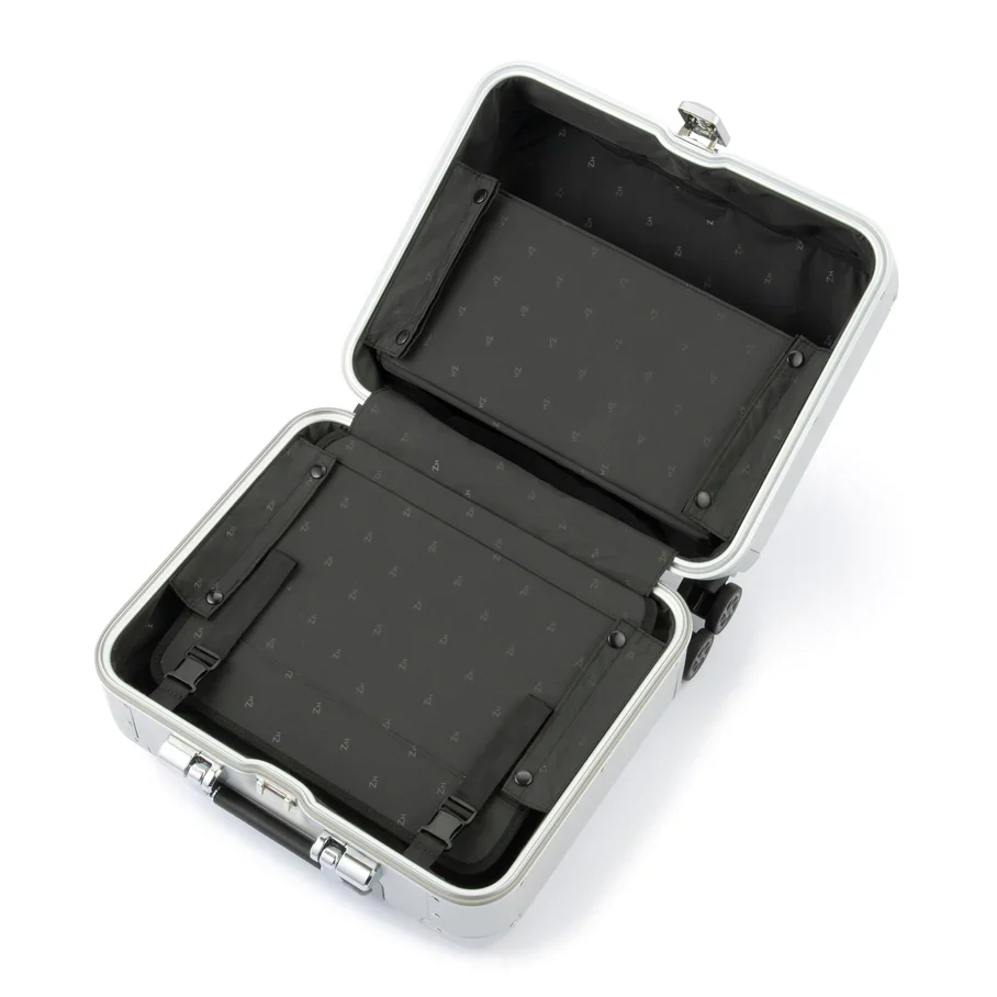 Zero Halliburton CLASSIC ALUMINUM 3.0 Business Case 28L - Image 5