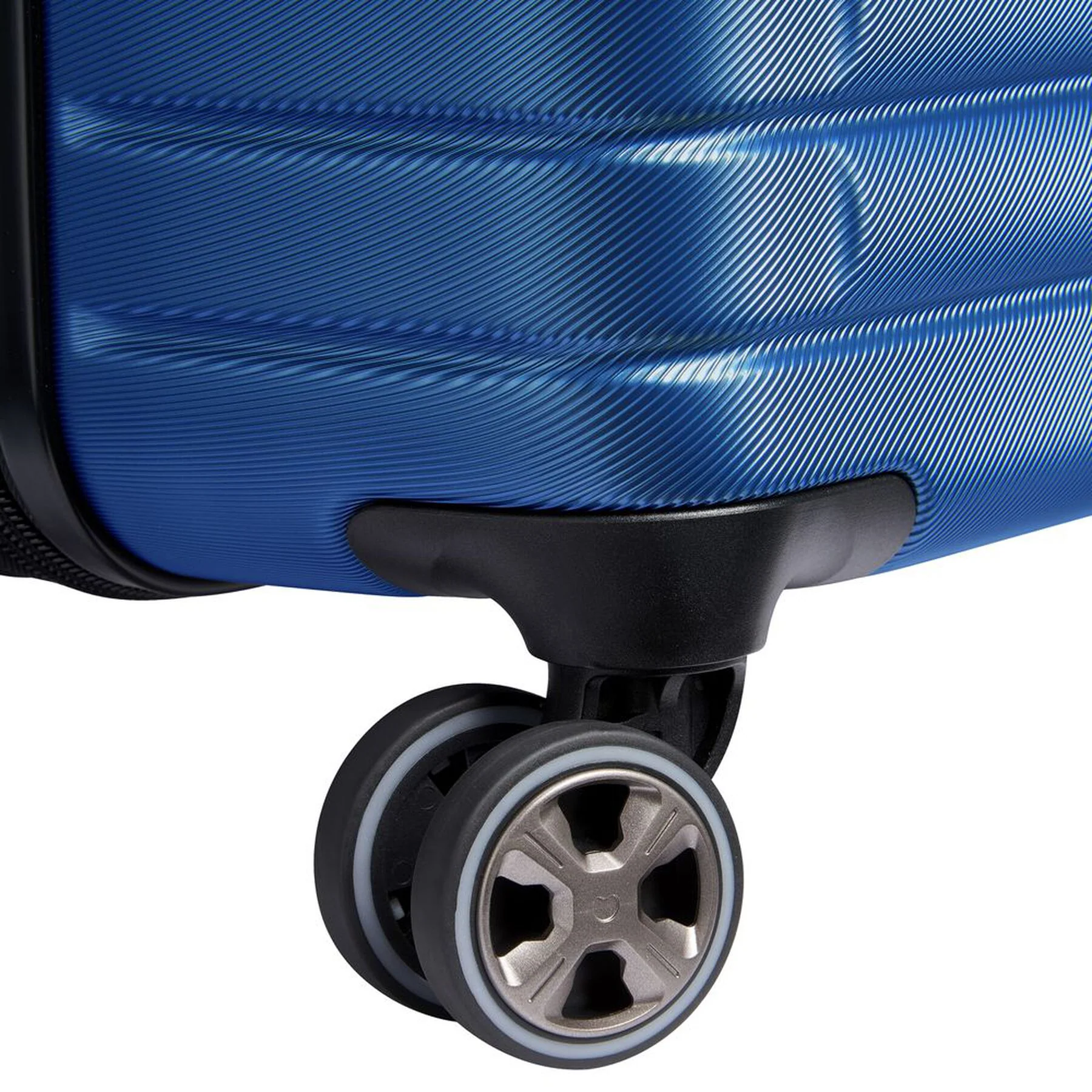 Delsey Cruise 3.0 28" Expandable Spinner Upright - Image 15
