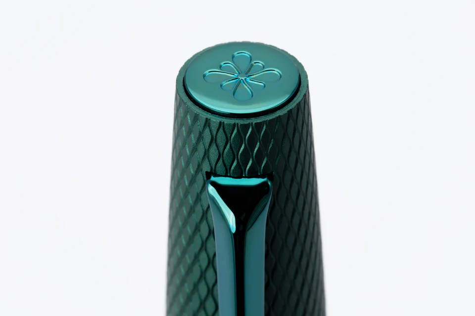 Diplomat Viper Green Guilloche Green Rollerball Pen - Image 3