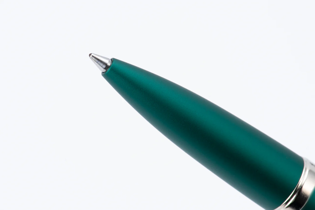 Diplomat Viper Green Guilloche Green Rollerball Pen - Image 4