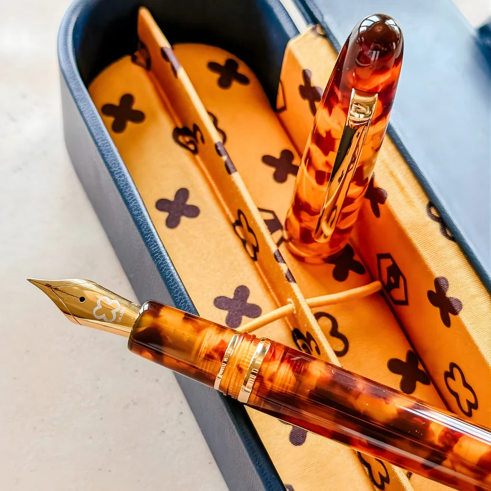 Esterbrook Amber Tortoise Estie Fountain Pen - Image 4