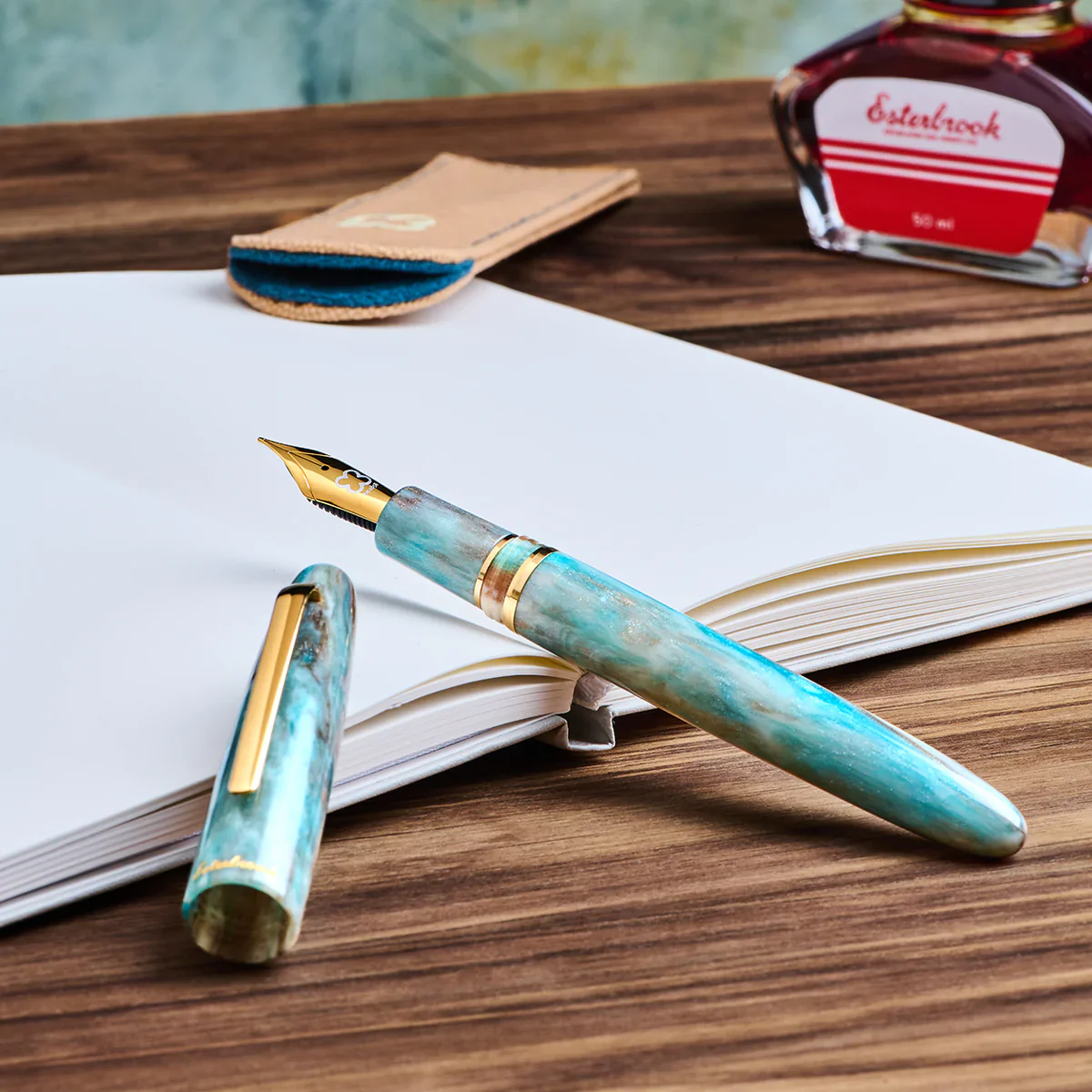 Esterbrook Estie Avalanche Premium Edition Oversize Gold Trim Fountain Pen - Image 5