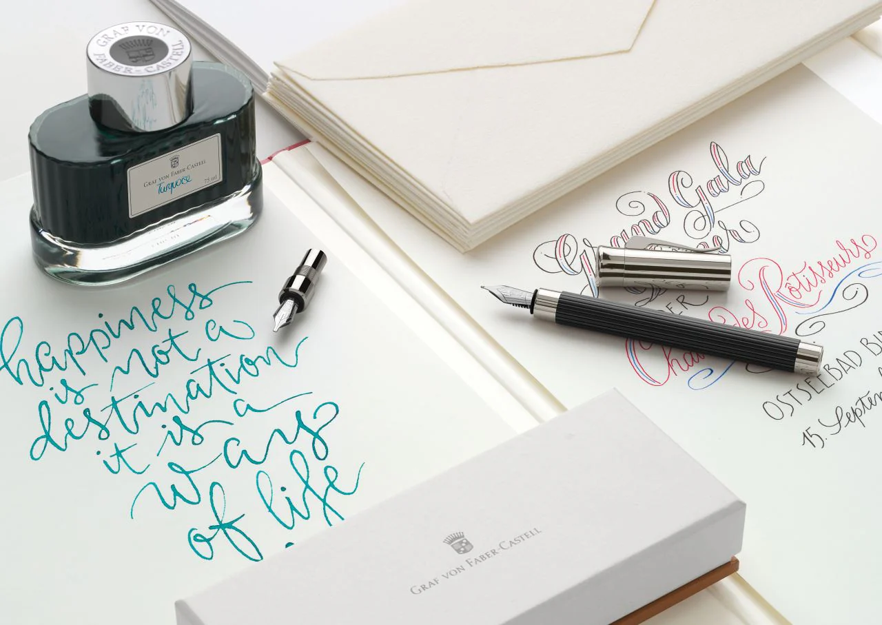 Graf Von Faber-Castell Tamitio Fountain Pen Calligraphy Set Black - Image 3