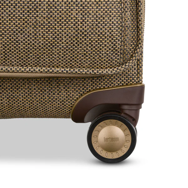 Hartmann Tweed Global Carry-On - Image 3