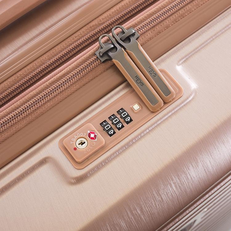 Heys Edge 21" Hard Side Carry-on With Metal Corners - Image 7