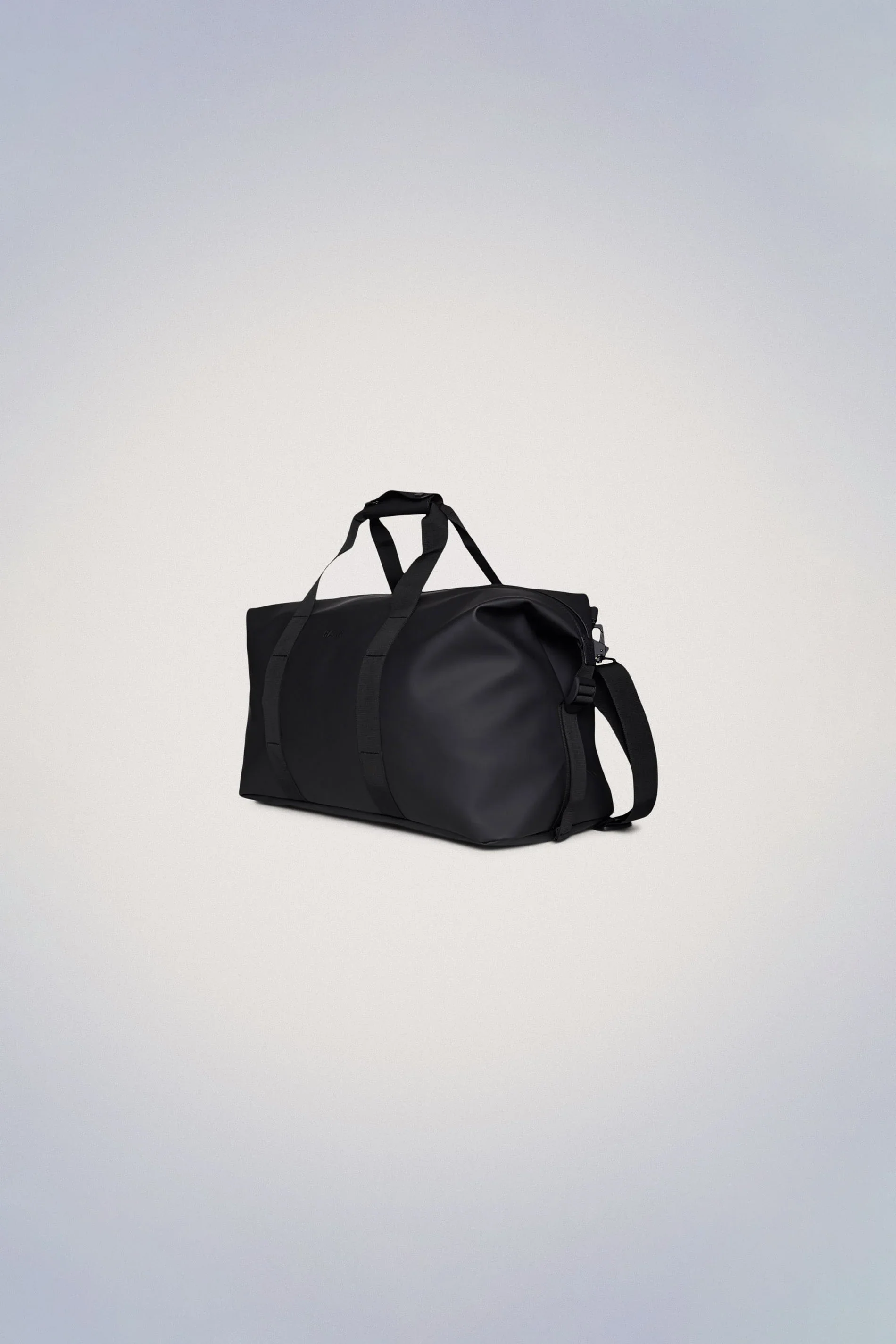 Rains Hilo Weekend Bag Black - Image 3