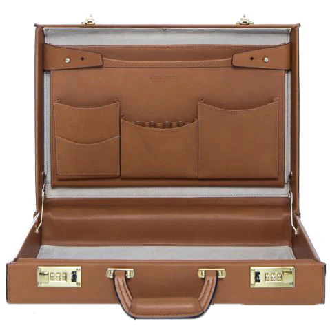 Korchmar MONROE A1142 5" Leather Attache Case - Image 3