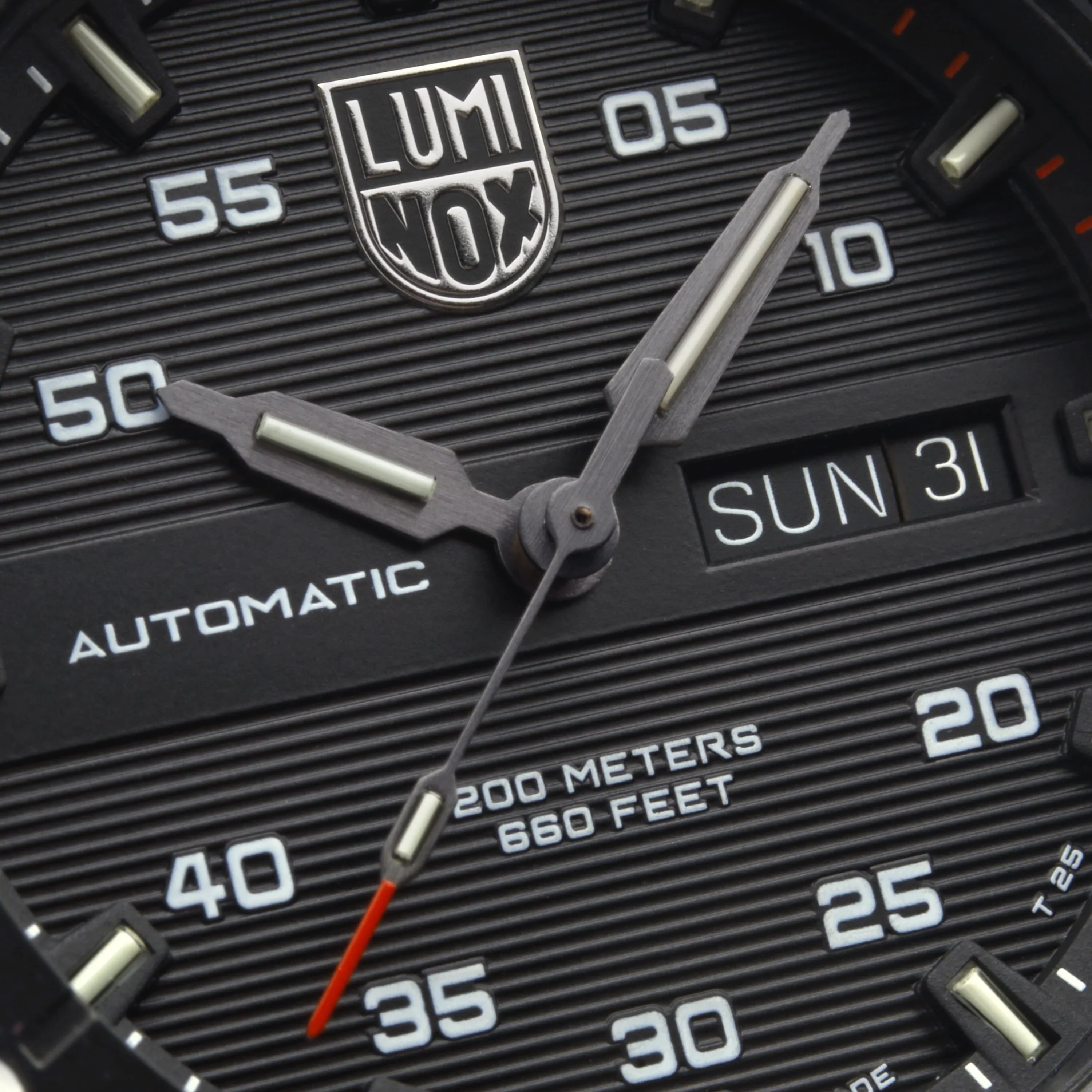 Luminox Master Carbon SEAL Automatic Automatic Dive Watch, 45 mm XS.3875 - Image 6