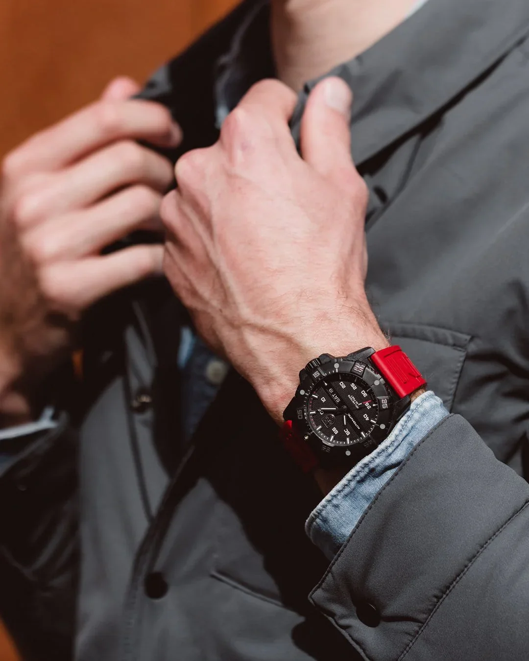 Luminox Master Carbon SEAL Automatic Automatic Dive Watch, 45 mm XS.3875 - Image 9