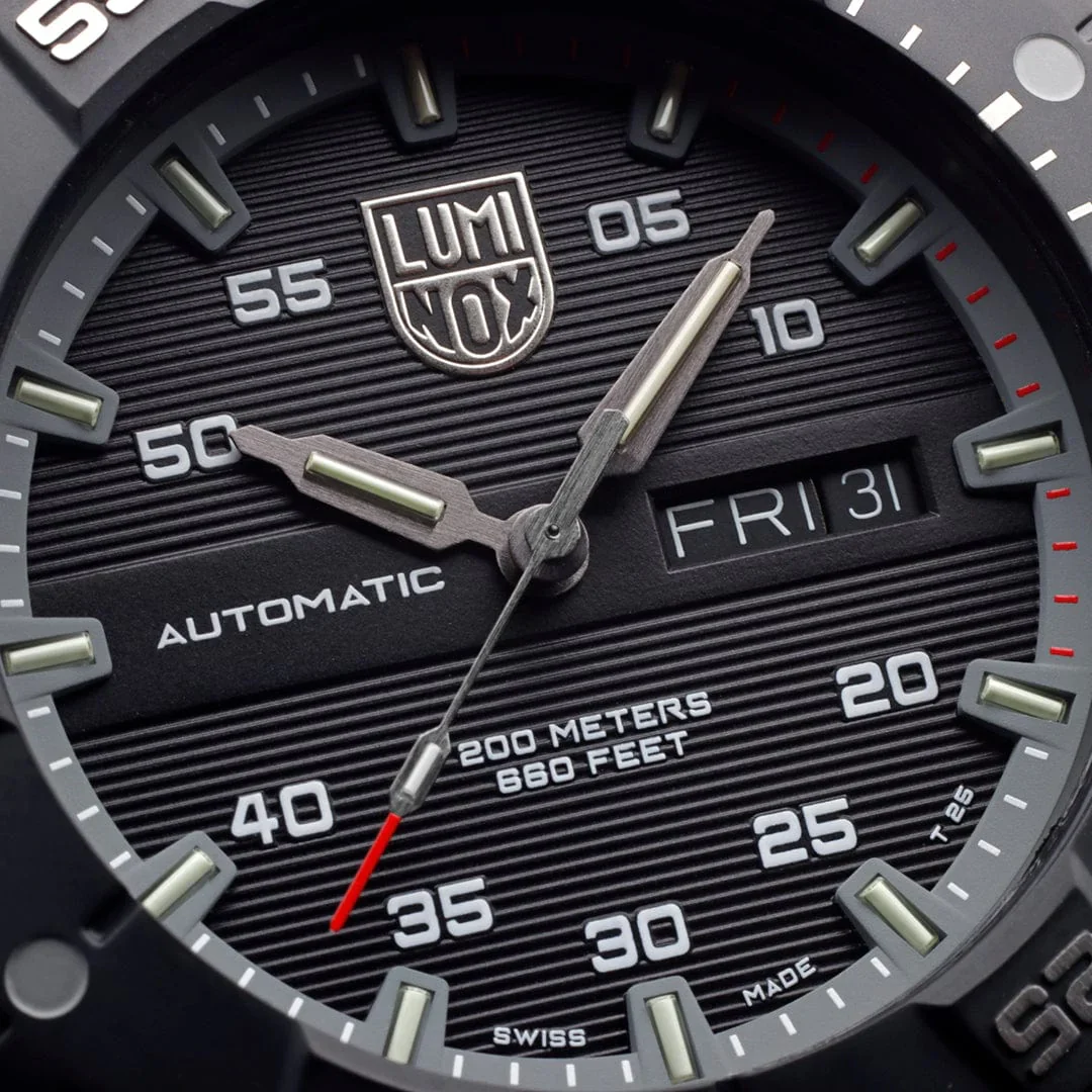 Luminox Master Carbon SEAL Automatic Dive Watch, 45 mm XS.3862 - Image 4