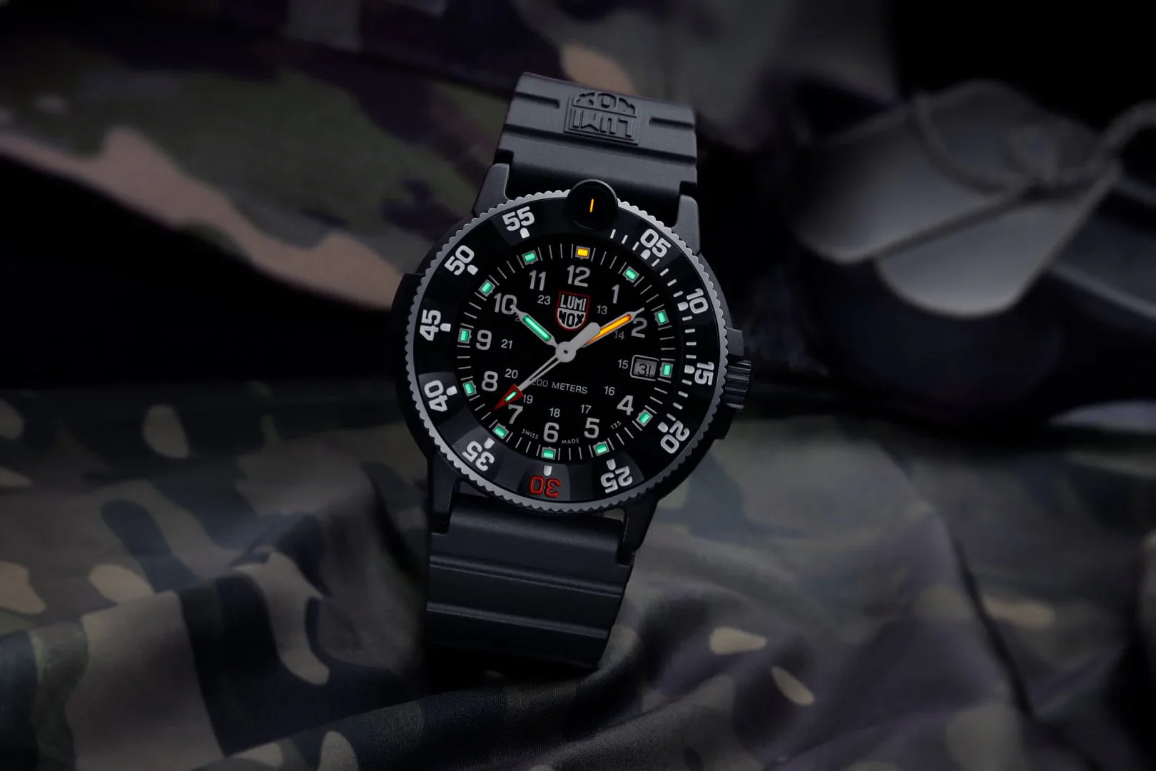 Luminox Navy SEAL Original 3001 Heritage Dive Watch, 43 mm XS.3001.H - Image 9