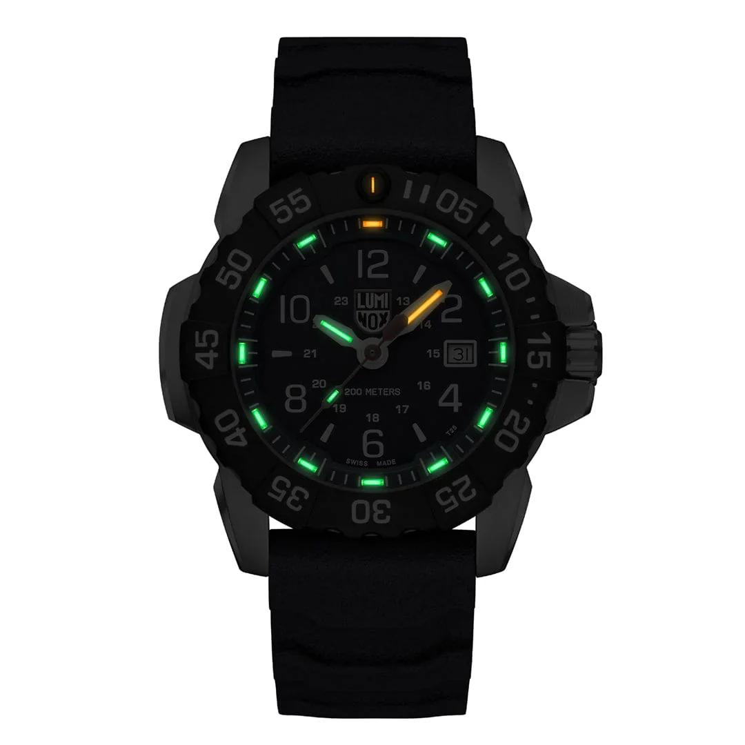 Luminox Navy SEAL Rubber, Steel, CARBONOX™ (RSC) Military Dive Watch, 45 mm XS.3253.CB - Image 4