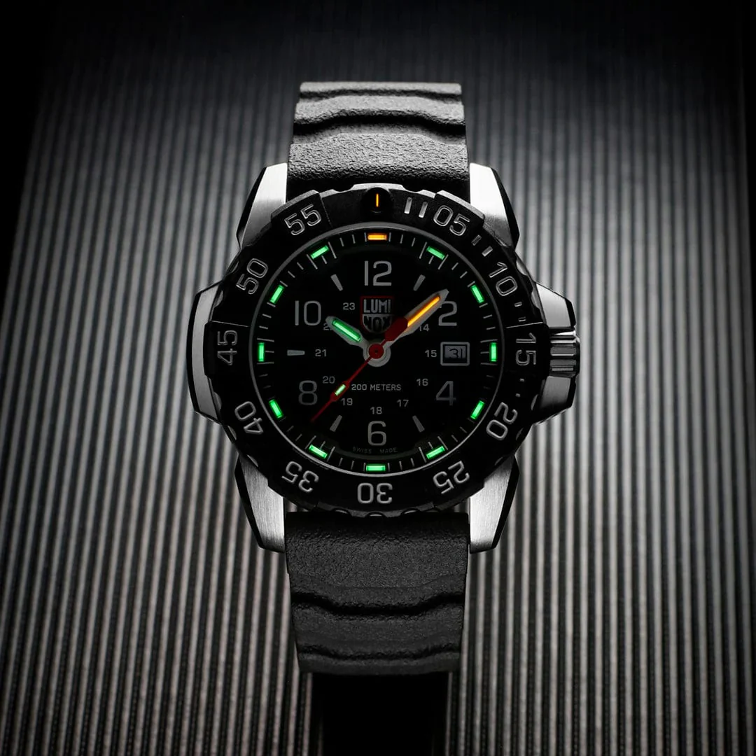 Luminox Navy SEAL Rubber, Steel, CARBONOX™ (RSC) Military Dive Watch, 45 mm XS.3251.CB - Image 9