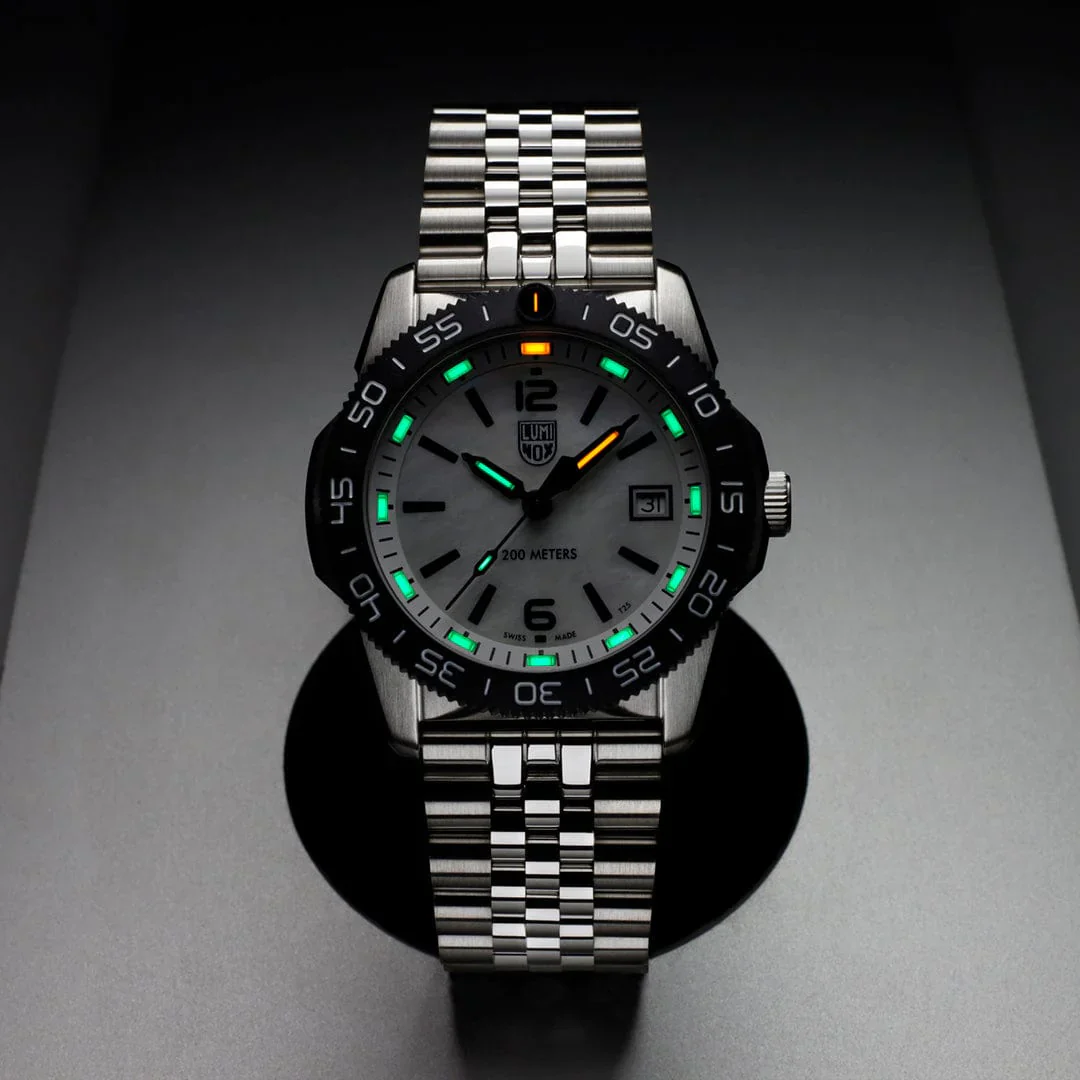 Luminox Pacific Diver Ripple Dive Watch, 39 mm XS.3126M.1 - Image 9