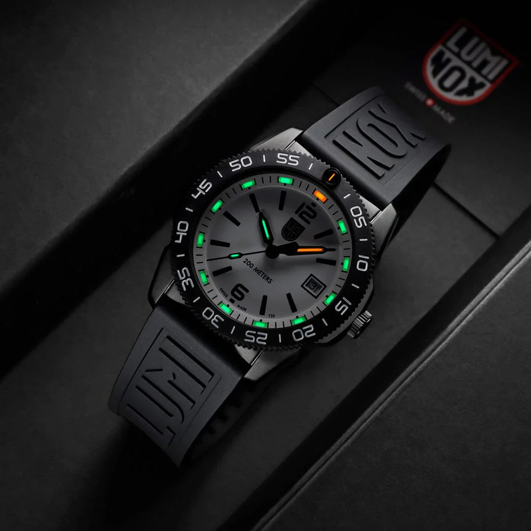 Luminox Pacific Diver Ripple Dive Watch, 39 mm XS.3127M - Image 10