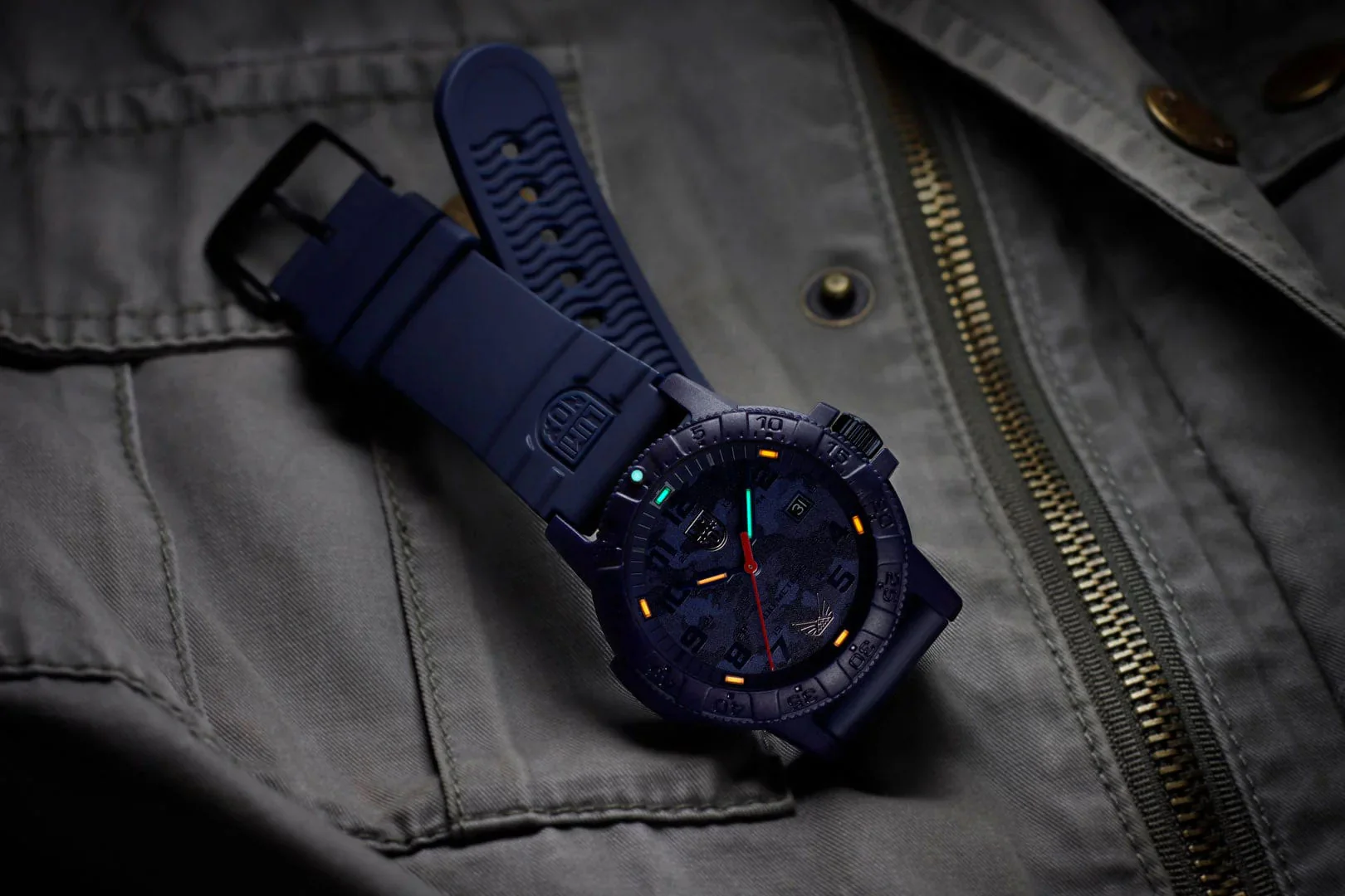 Luminox Volition America Leatherback Sea Turtle Giant Navy Out, 44 mm XS.0323.VOL - Image 3