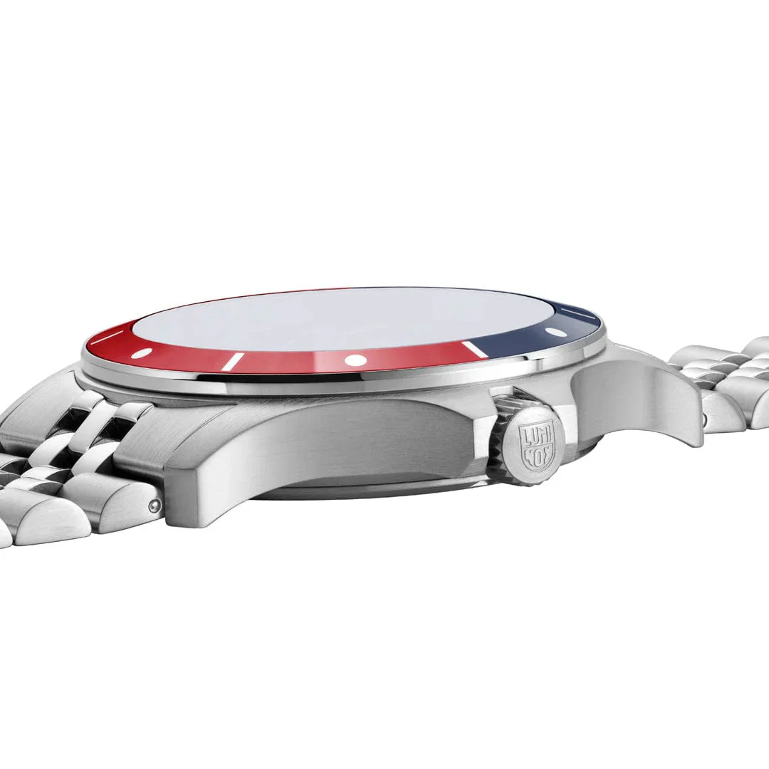 Luminox VOLITION AMERICA 'Minuteman', Dress Watch, 42 mm XS.0914.VOL - Image 8