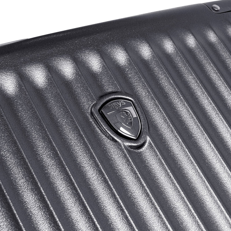 HEY'S LUXE 30 INCH LUGGAGE - Image 6