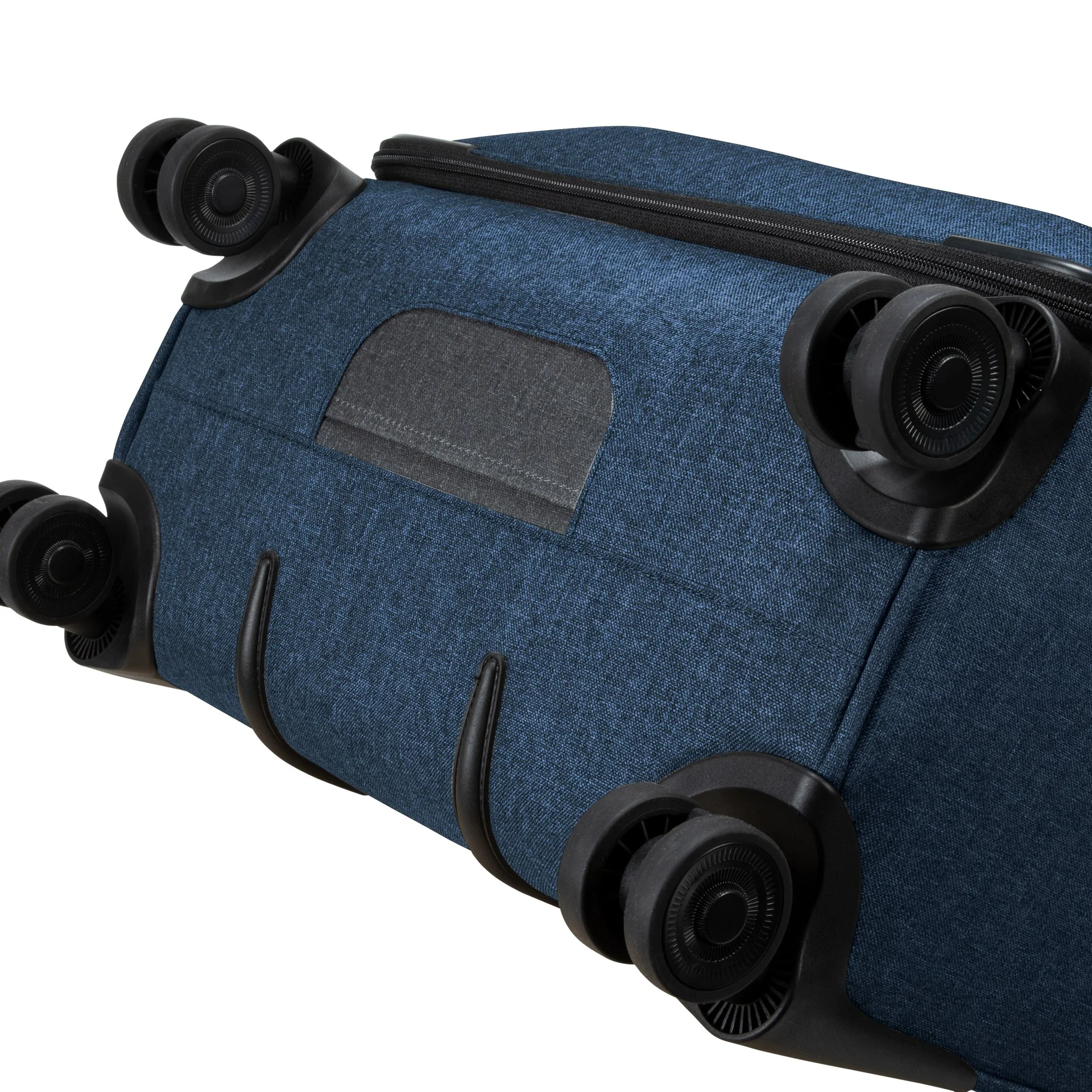 Malibu Bay 3.0 Carry-On Expandable Spinner - Image 3