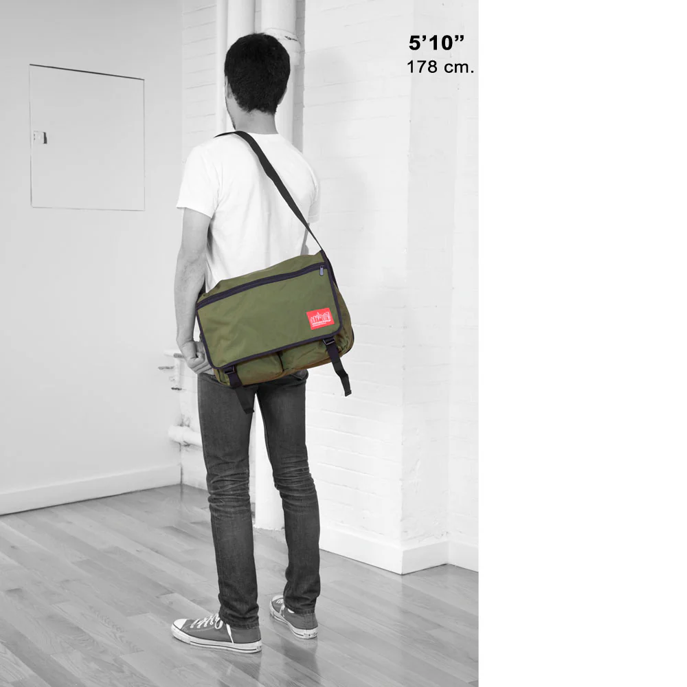 Manhattan Portage Europa (MD) With Back Zipper - Image 14