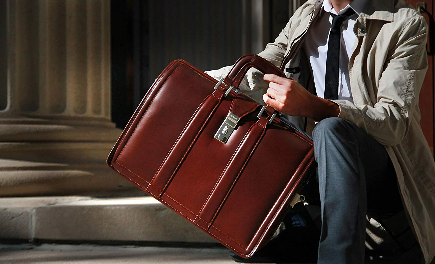 McKleinUSA Morgan 83344 Brown 17 Litigator Laptop Brief - Image 6
