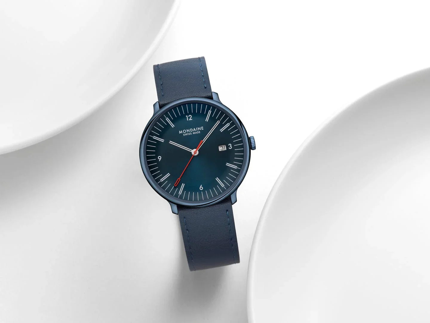 Mondaine Doppio 41 mm Blue Vegan Apple Leather Strap - Image 8
