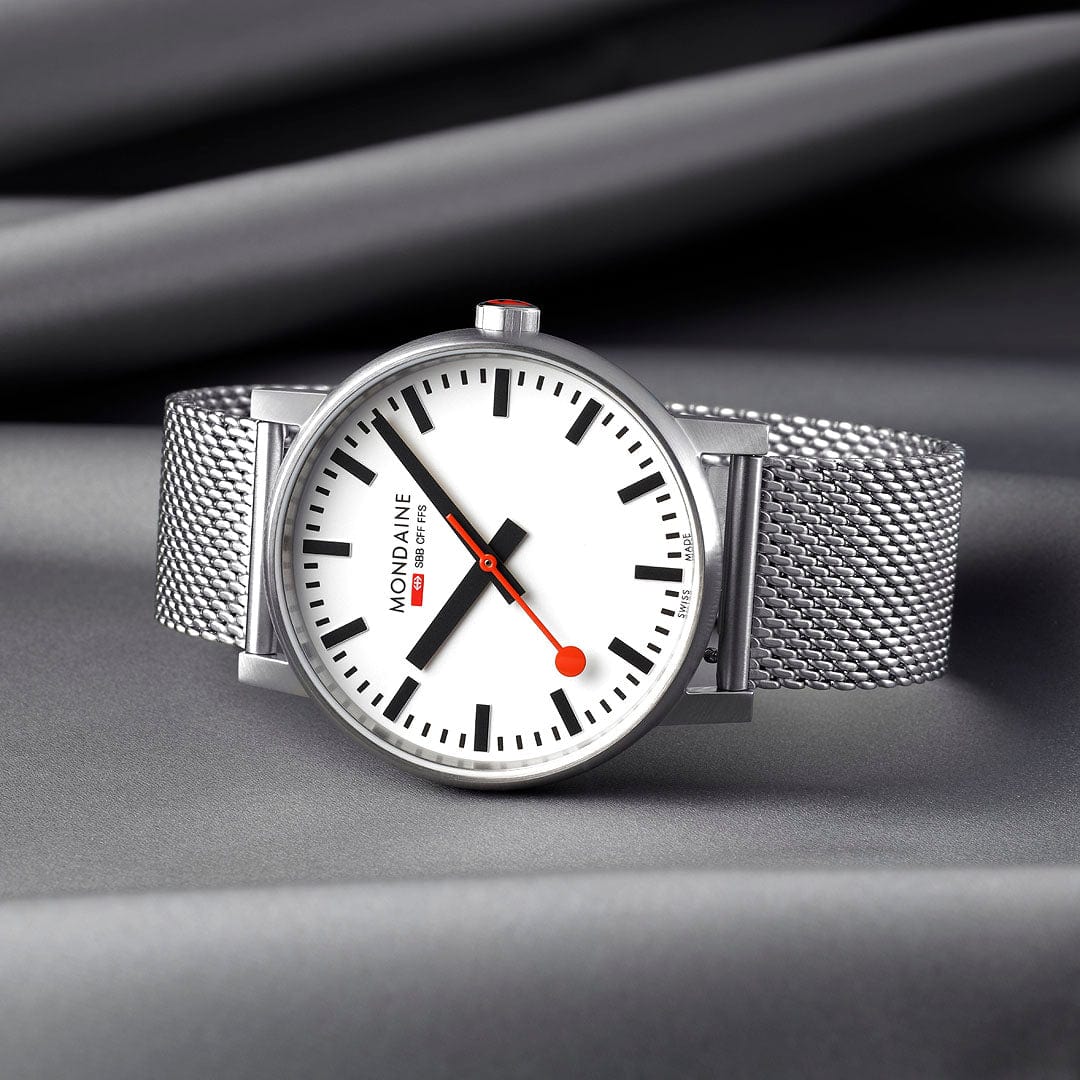Mondaine Evo2 Men's Watch, Polished Steel, 43 mm, Stainless Steel Strap - Image 4