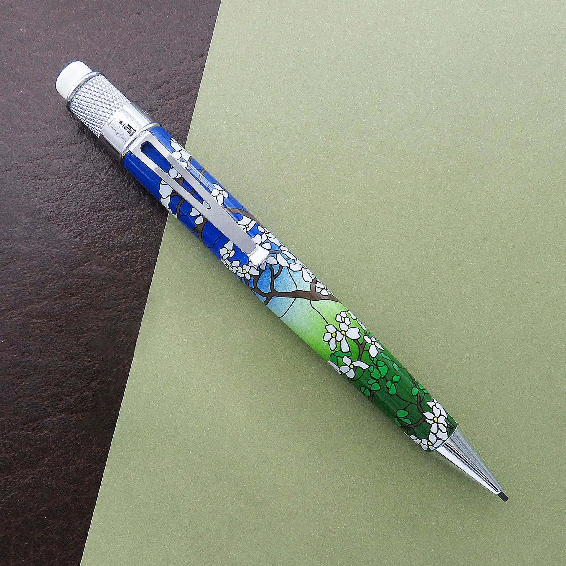 Retro 51 The Metropolitan Museum - Louis C. Tiffany Favrile Dogwood Pencil - Image 3