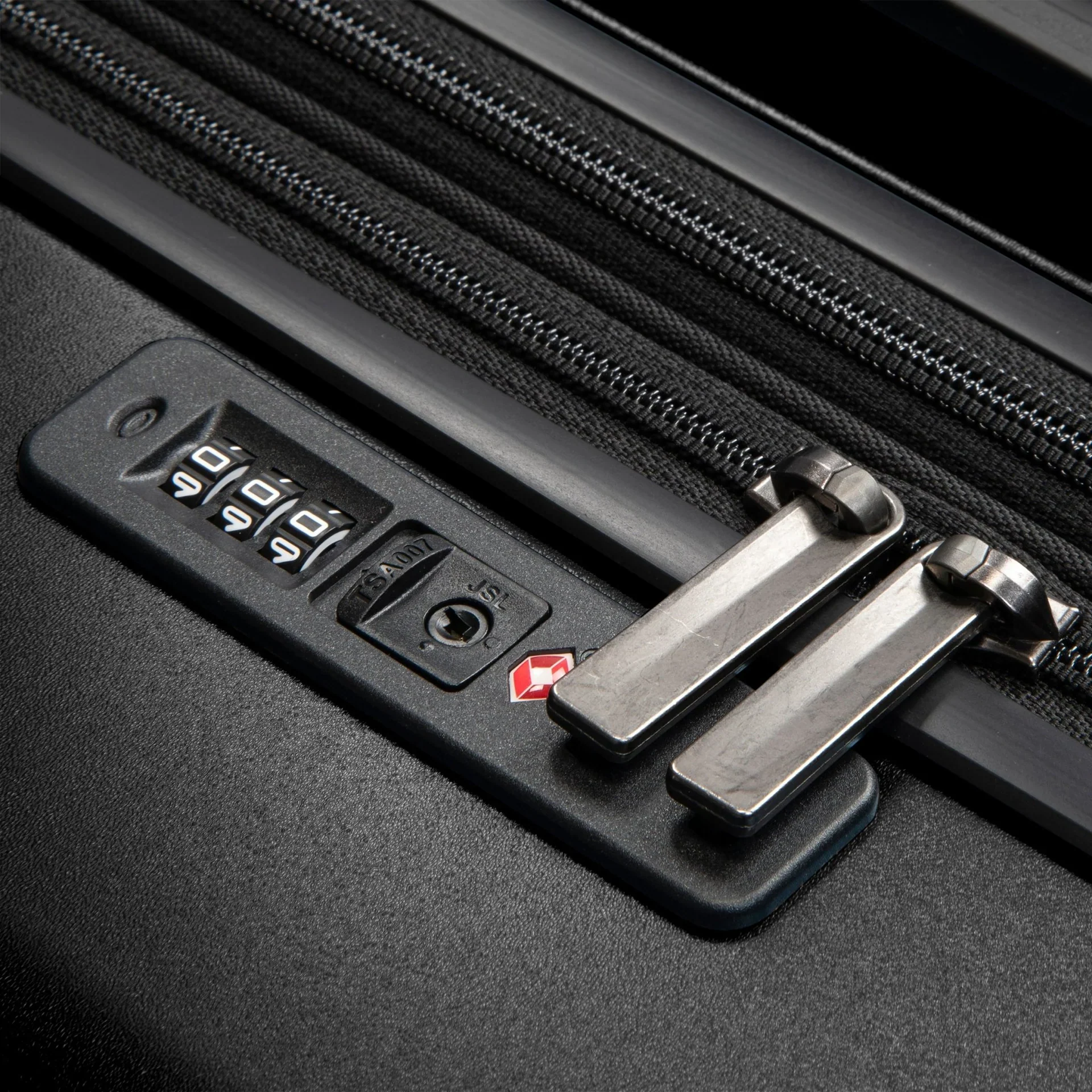 Ricardo Cambria Hardside Carry-On Expandable Spinner - Image 3