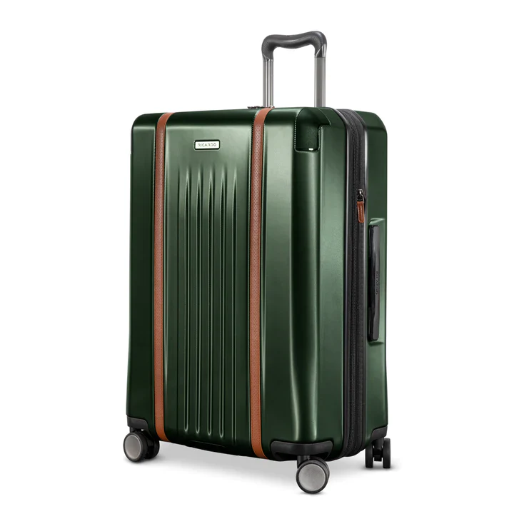 Ricardo of Beverly Hills Montecito 2.0 Hardside Large Check in Expandable Spinner Green