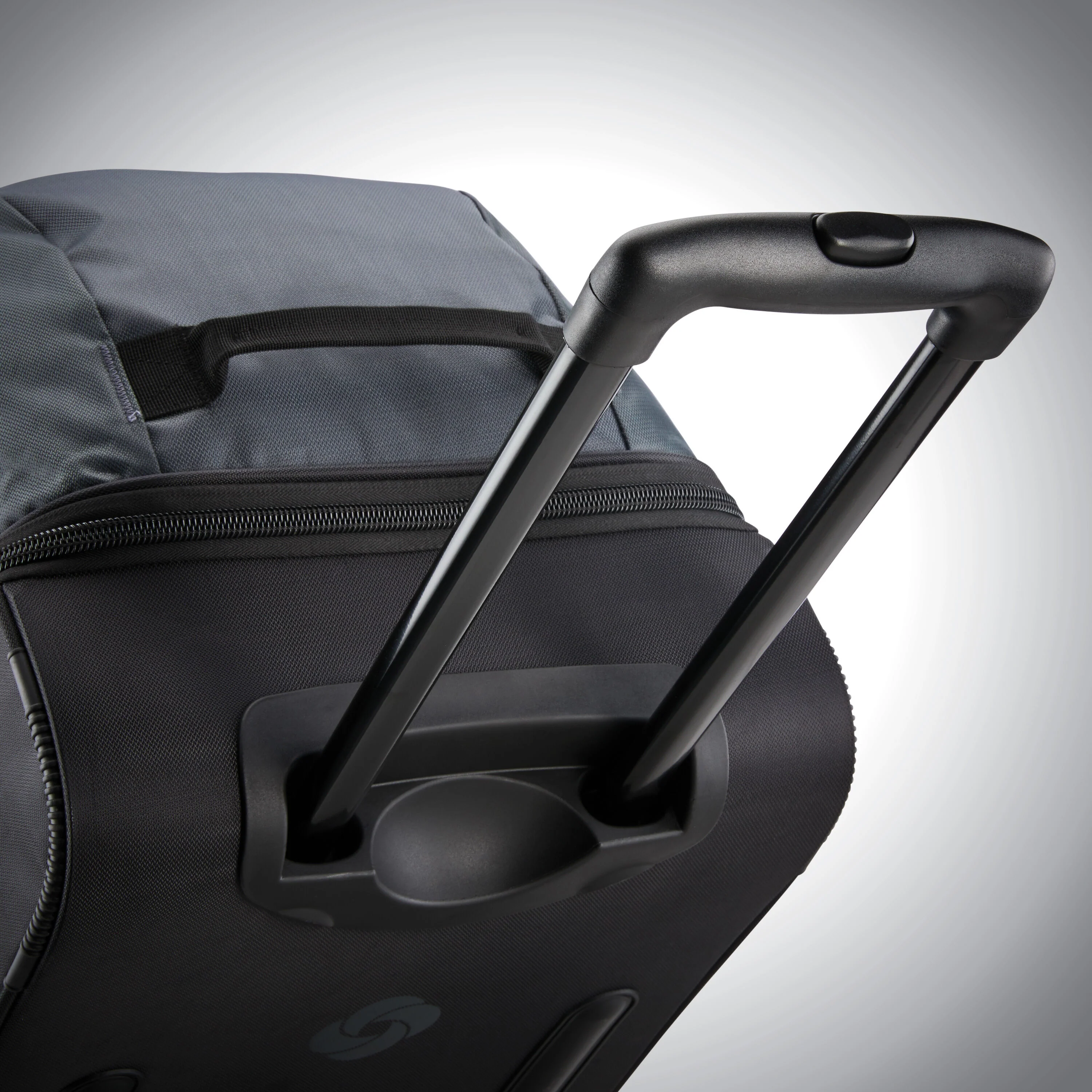Samsonite Andante 2 32" Drop Bottom Wheeled Duffle - Image 4