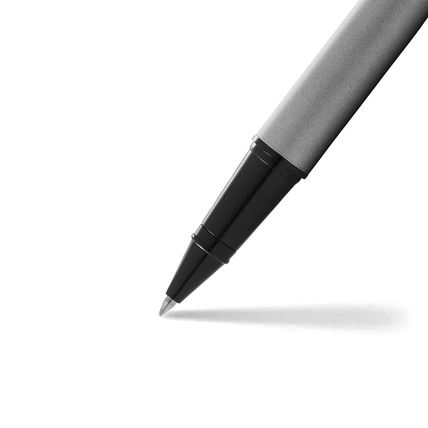 Sheaffer 300 Matte Gray Rollerball Pen With Black Trims - Image 4