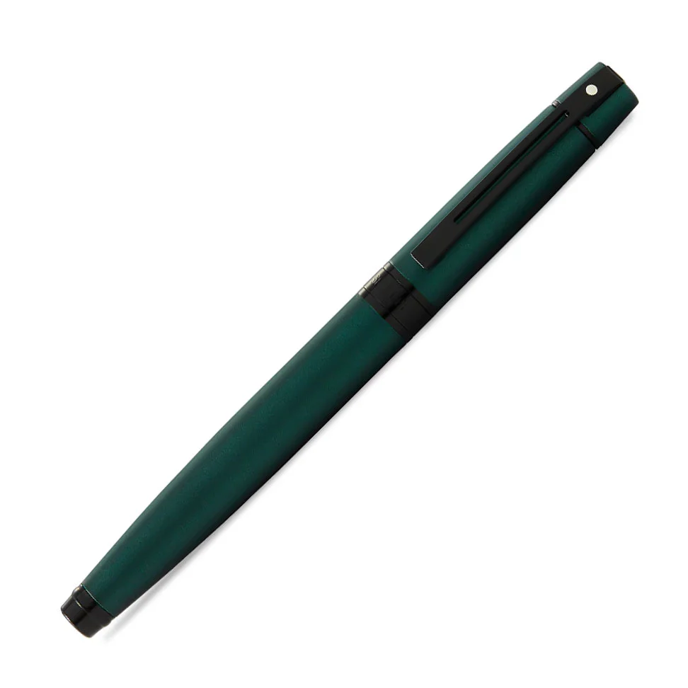 Sheaffer 300 Matte Green Fountain Pen With Black Trims - Image 3
