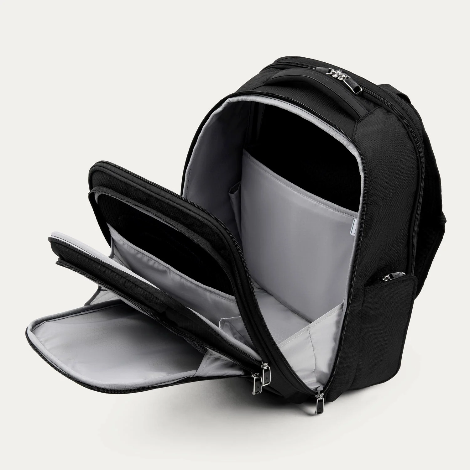 Travelpro Maxlite 5 Laptop Backpack - Image 5